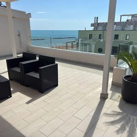 Apartment Beachfront In Pesaro-marken 55364