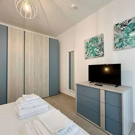 Apartament Beachfront In Pesaro-marken 55364 Pesaro